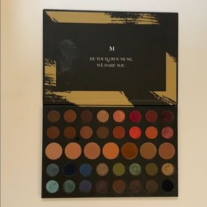 Morphe Dare to create 39a palette